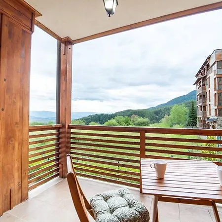 Mountain View Apartment
